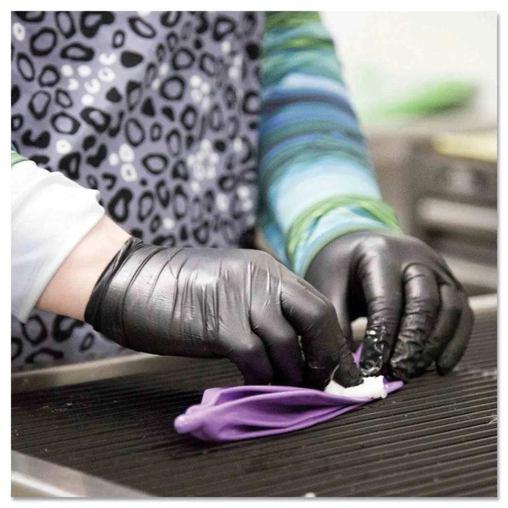 9.5 in. Long 3 mil Powder-Free Nitrile Exam Gloves - Medium/Black (1000/Carton) Cleaning & Janitorial Supplies