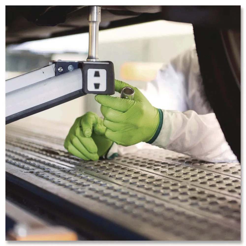 8 mil Heavy-Duty Industrial Powder-Free Nitrile Gloves - 2X-Large, Green (1000/Carton) Cleaning & Janitorial Supplies