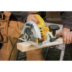 Hot 7-1/4 in. Lightweight Circular Saw Kit - DWE575 Scroll Saws