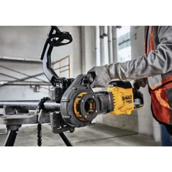 Sale 60V MAX FLEXVOLT Brushless Lithium-Ion Cordless Pipe Threader Kit with Die Heads and 2 Batteries (9 Ah) Threading Tools