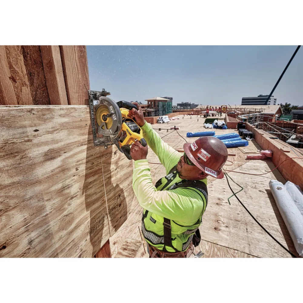 60V MAX FLEXVOLTBrushless Lithium-Ion 7-1/4 in. Cordless Worm Drive Style Saw (Tool Only) Circular Saws|Scroll Saws