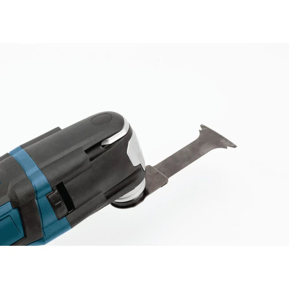 Best Factory Reconditioned 5.5 Amp StarlockMax Oscillating Multi-Tool Kit with 8-Pc Accessory Kit Multi Tools