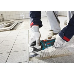 Best Factory Reconditioned 5.5 Amp StarlockMax Oscillating Multi-Tool Kit with 8-Pc Accessory Kit Multi Tools