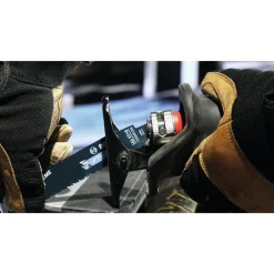 Hot Factory Reconditioned 18V PROFACTOR Brushless Lithium-Ion 1-1/8 in. Cordless Reciprocating Saw Kit (8 Ah) Reciprocating Saws|Scroll Saws