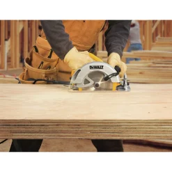 Discount Factory Reconditioned 7-1/4 in. Lightweight Corded Circular Saw Kit Circular Saws|Scroll Saws