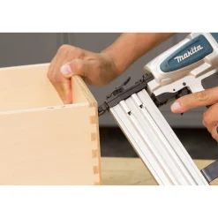 Sale Factory Reconditioned 18 Gauge 2 in. Brad Nailer Kit Nailers & Staplers