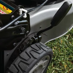 Factory Reconditioned 18V X2 (36V) LXT Brushless Lithium-Ion 21 in. Cordless Self-Propelled Commercial Lawn Mower Kit with 4 Batteries (5 Ah) Lawn Mowers