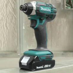 Discount 18V LXT Brushed Lithium-Ion 1/2 in. Cordless Drill Driver/1/4 in. Impact Driver Combo Kit (1.5 Ah) Combo Kits