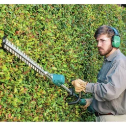 Discount 18V LXT Brushless Lithium-Ion 24 in. Cordless Pole Hedge Trimmer Kit (5 Ah) Hedge Trimmers