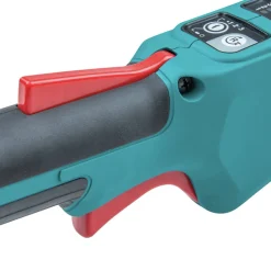 Discount 18V LXT Brushless Lithium-Ion 24 in. Cordless Pole Hedge Trimmer Kit (5 Ah) Hedge Trimmers