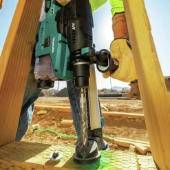 Clearance 40V max XGT 1‑3/16 in. SDS‑Plus Cordless Rotary Hammer Kit with Dust Extractor and 4‑1/2 in. / 5 in. Angle Grinder with Electric Brake Virtual Bundle Angle Grinders