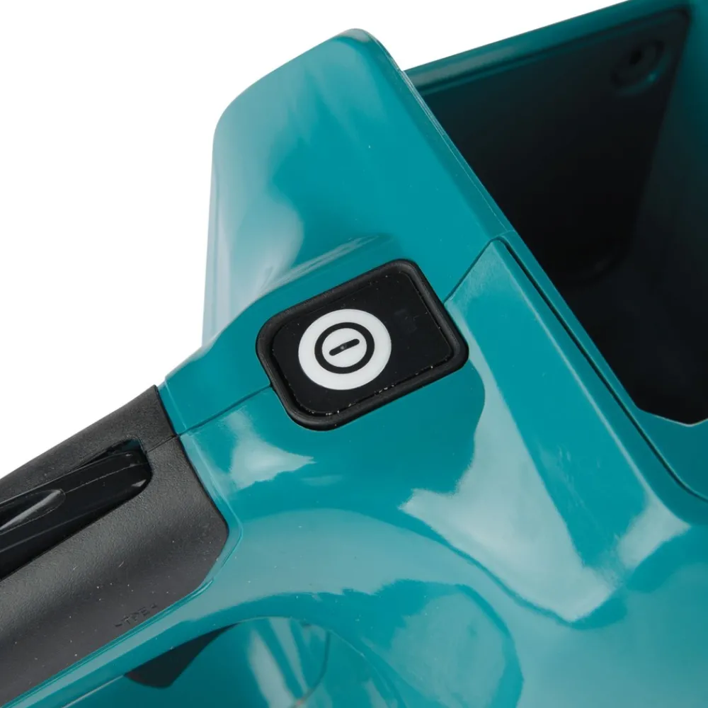 Best 40V max XGT Brushless Lithium-Ion 16 in. Cordless Chain Saw Kit (4.0Ah) Chainsaws