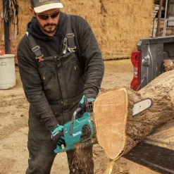 Sale 40V max XGT Brushless Lithium-Ion 18 in. Cordless Chain Saw Kit (5 Ah) Chainsaws