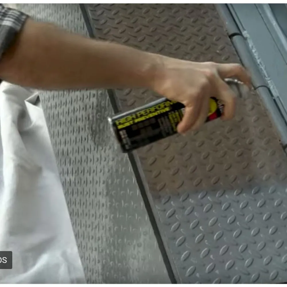 Outlet V2169838 Hard Hat 15 oz High Performance V2100 System Enamel Spray Primer - Flat Red (6/Carton) Arts & Crafts Supplies