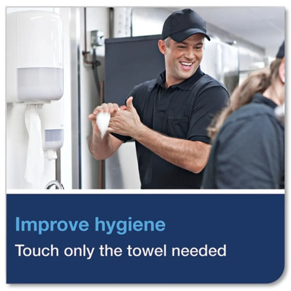 Discount Advanced 1-Ply 8.25 in. x 11.8 in. Centerfeed Hand Towels - White (6/Carton) Paper & Dispensers