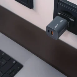 35 Watts 2-Port GaN Wall Charger - Black/Gray Office Electronics & Batteries