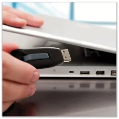 New Store 'n' Go V3 8 GB USB 3.0 Drive - Black/Gray Office Electronics & Batteries